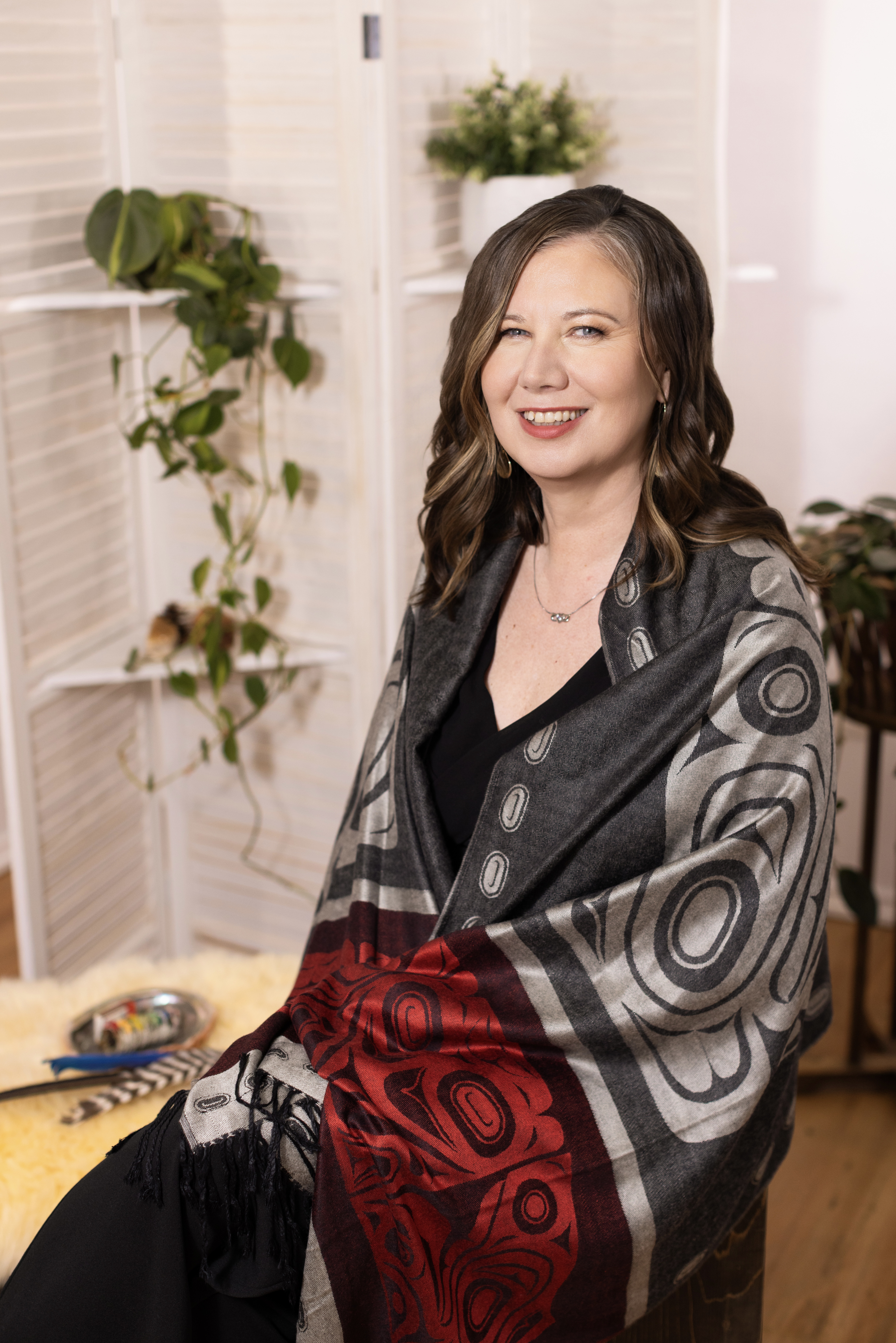 Janis Harris with Indigenous blanket